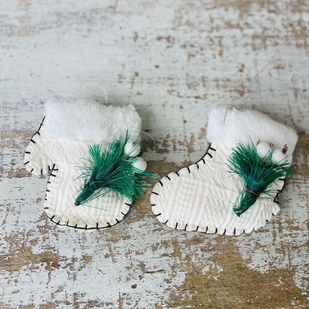 Mitten & Stocking Ornament Set